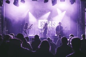 Bring your squad, build your network. If they should be here, send them the invite. SM / ALTRA MODA SPRING NETWORKING NIGHT 🌟 HEADLINE PARTNER Altra Moda Music (Netherlands) 🤝 SPECIAL THANKS TO Notting Hill Music Publishing Peace Project Global Saundo Music MiCannes Big Star 📍 Electric Ballroom, Camden, London 📅 Thursday 16 April 2026 ⏰ 6:00PM – 11:30PM 